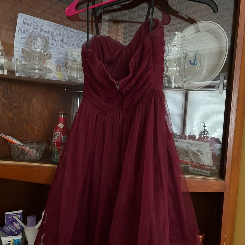 windsor, short formal dress size 3/4 - Picture 3 of 3